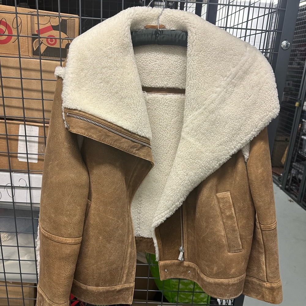 Shearling Jacket - Picture 4 of 12